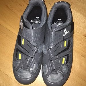 Soul cycle cycling shoes